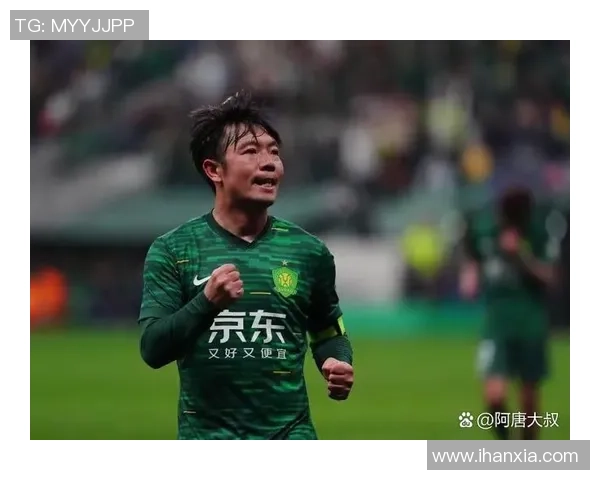 最小足球明星的崛起之路：从草根到国际赛场的成长与挑战