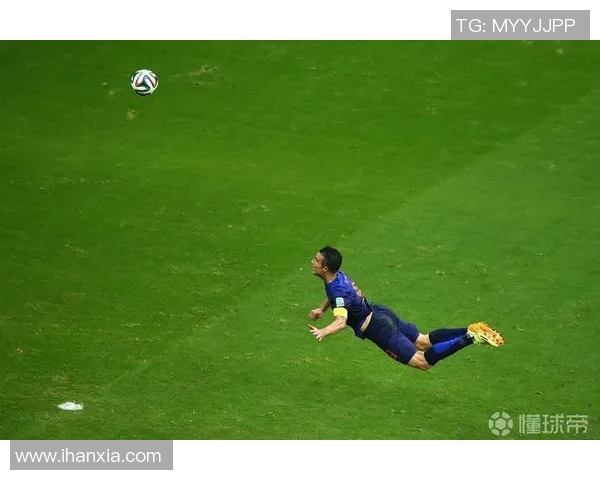 球星头型灵感打造个性化足球推荐让你选择更贴合风格的专属好球